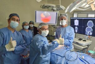 Hospital Base Valdivia realiza exitosa cirugía con técnica mínimamente invasiva en paciente con tumor nasal